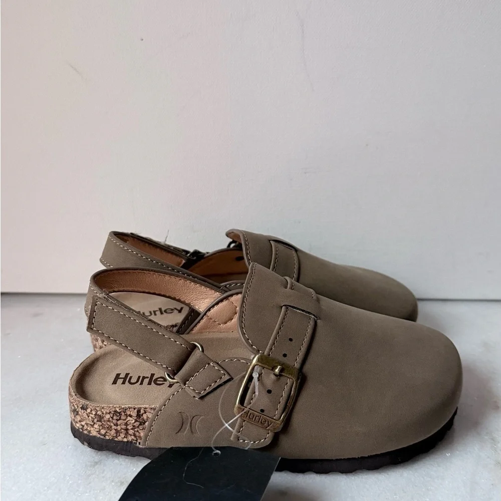 Hurley Tan Slip-On Sandals with Buckle size 9